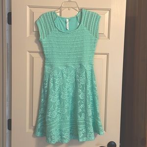 NY Collection. Size PM.  MINT COLOR